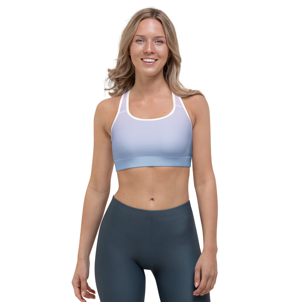 Дамски спортен сутиен с all-over принт, scoop neckline и racerback – предна страна, бял
