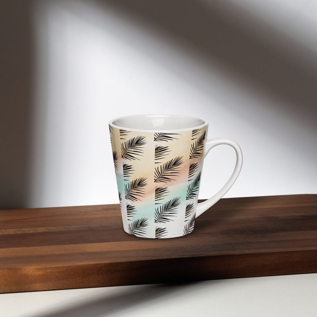 Бяла керамична latte чаша 12 oz с гланц финиш и конусовидна форма – дясна страна
