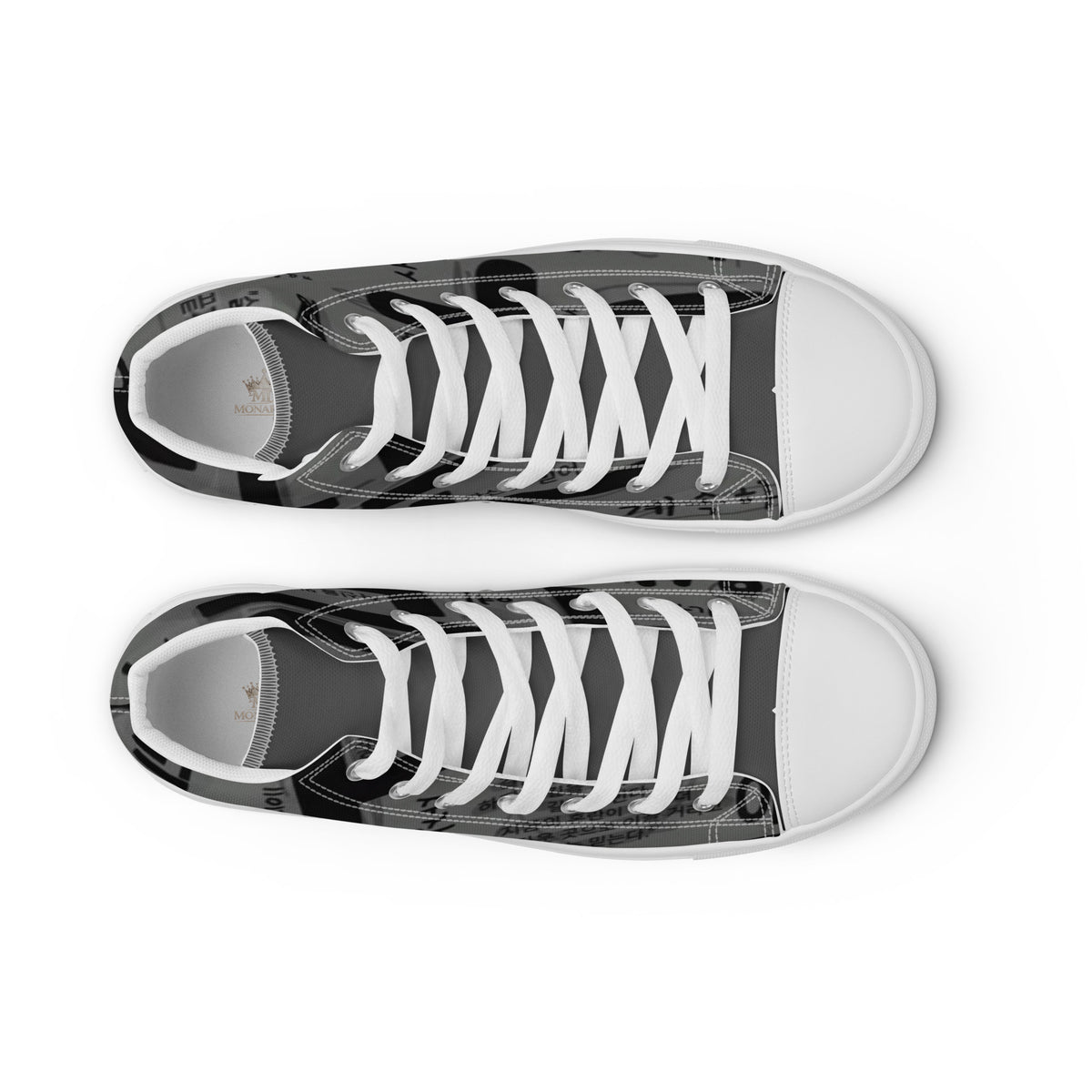 Мъжки бели кецове с висок профил – преден ъгъл | Men's white high top canvas shoes – front angle view
