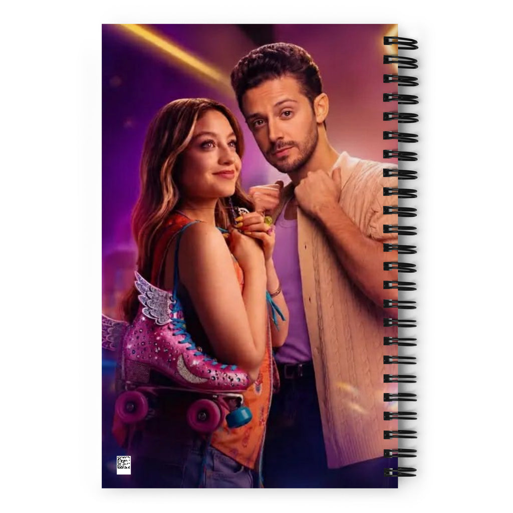 Отворена тетрадка Soy Luna — 140 dotted страници с wire-o binding и плътна корица
