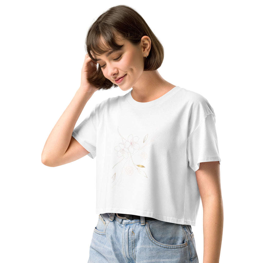 Дамски бял crop top от памук – скъсена дължина, streetwear стил
